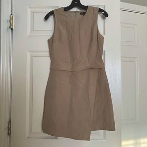 Banana Republic 4P Beige Dress with Front Flap